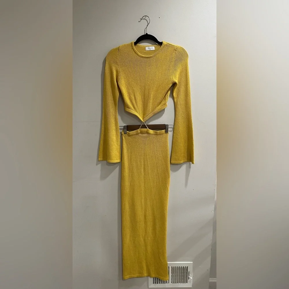 Meshki Anna Flare Sleeve Knit  Dress Yellow - Picture 3 of 16